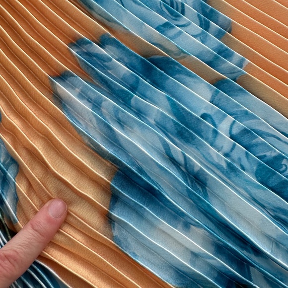 L'IDEE Boheme Yellow Floral Pleated Gown Maxi Dress Halter - Size US 6 - Picture 7 of 8